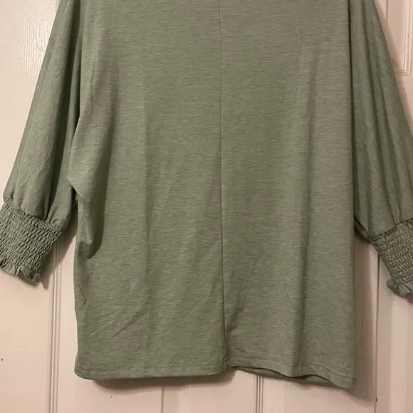 DokoToo, Women's Olive Green Top - Picture 3 of 12